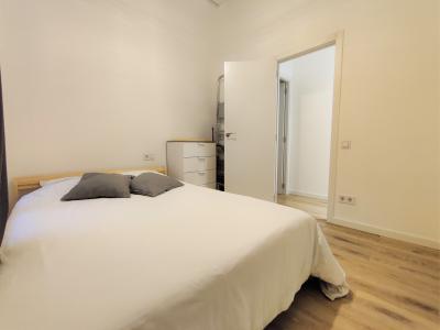 Piso en Alquiler en Barcelona Riereta - Aurora