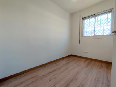 Unifamiliar aislada te huur in Barcelona Sant Antoni Maria Claret - Meridiana