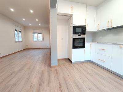 Unifamiliar aislada te huur in Barcelona Sant Antoni Maria Claret - Meridiana