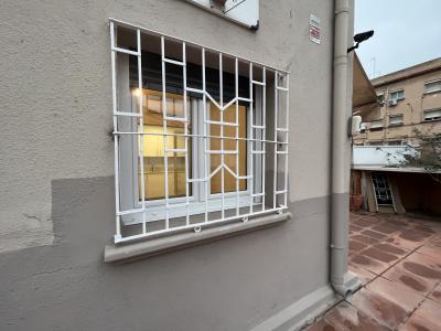 Unifamiliar aislada te huur in Barcelona Sant Antoni Maria Claret - Meridiana