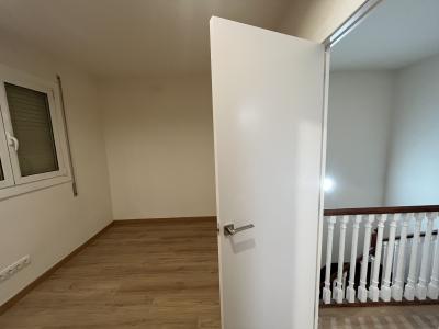 Unifamiliar aislada te huur in Barcelona Sant Antoni Maria Claret - Meridiana