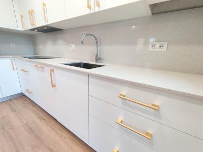 Unifamiliar aislada te huur in Barcelona Sant Antoni Maria Claret - Meridiana