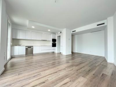 Wohnung zur Miete in Barcelona Roger - Juan De Sada