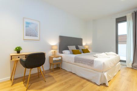 Pis en Lloguer a Barcelona Provença - Girona (10 Months Minimum)