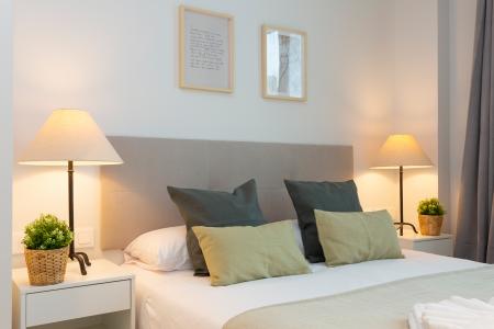 Pis en Lloguer a Barcelona Provença - Girona (10 Months Minimum)