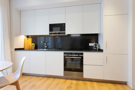 Appartement te huur in Barcelona Provença - Girona (10 Months Minimum)