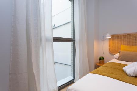 Appartement te huur in Barcelona Provença - Girona (10 Months Minimum)