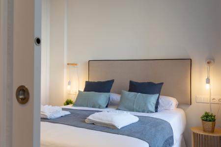 Appartement te huur in Barcelona Provença - Girona (10 Months Minimum)