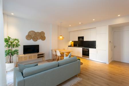 Appartement te huur in Barcelona Provença - Girona (10 Months Minimum)