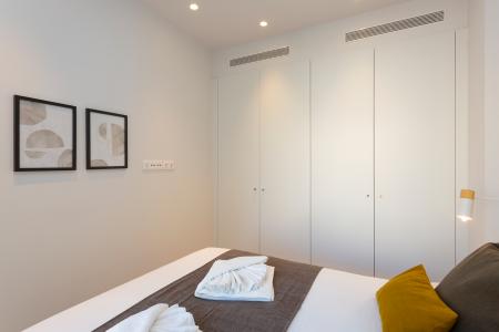 Pis en Lloguer a Barcelona Provença - Girona (10 Months Minimum)