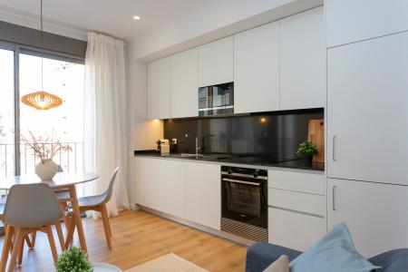 Appartement te huur in Barcelona Provença - Girona (10 Months Minimum)