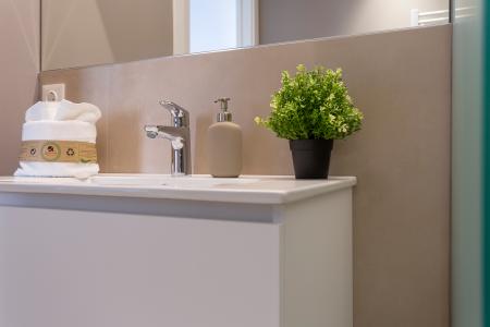 Appartement te huur in Barcelona Provença - Girona (10 Months Minimum)