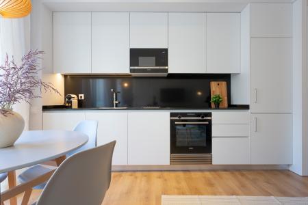 Appartement te huur in Barcelona Provença - Girona (10 Months Minimum)