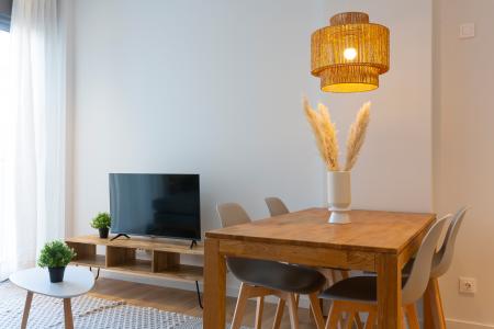 Appartement te huur in Barcelona Provença - Girona (10 Months Minimum)