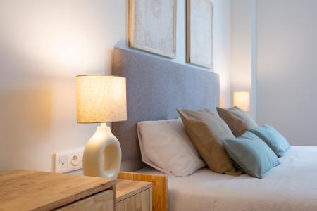 Appartement te huur in Barcelona Provença - Girona (10 Months Minimum)