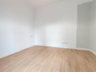 Wohnung zur Miete in Barcelona Espronceda - Perú