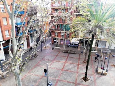 Piso en Alquiler en Barcelona Dublín-nadal (parking Inc)