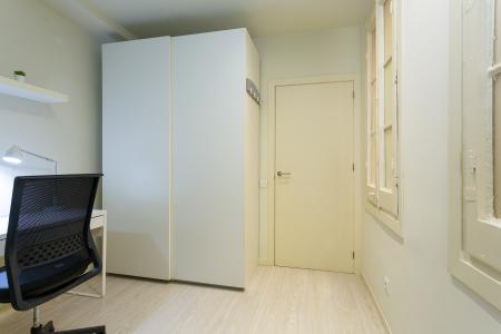 Квартира в аренду в Barcelona La Rambla - Carme