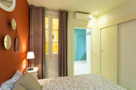 Квартира в аренду в Barcelona La Rambla - Carme