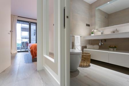 Piso de 100 m2 con 2 habitaciones dobles