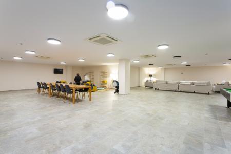 Piso de 100 m2 con 2 habitaciones dobles
