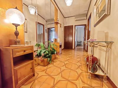 Wohnung zur Miete in Barcelona Maria Aguiló - Llull