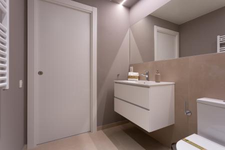 Pis en Lloguer a Barcelona Provença - Girona (10 Months Minimum)