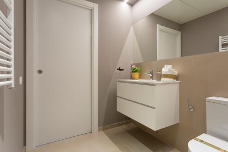 Квартира в аренду в Barcelona Provença - Girona (10 Months Minimum)