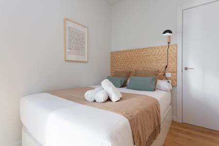 Appartement te huur in Barcelona Provença - Girona (10 Months Minimum)