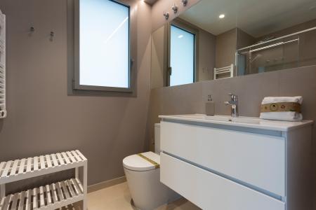 Pis en Lloguer a Barcelona Provença - Girona (10 Months Minimum)