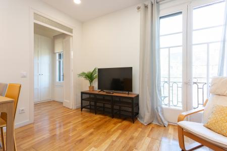Apartamento muy cerca de Sagrada Família