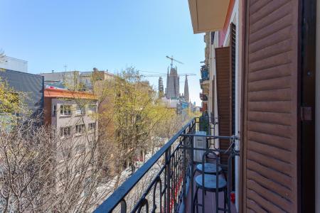 Apartamento muy cerca de Sagrada Família