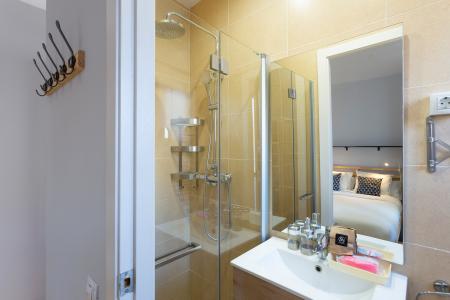 Vivienda con 1 habitación doble y terraza