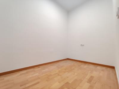 Piso en Alquiler en Barcelona València - Av. Meridiana