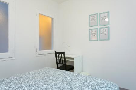 Piso en Alquiler en Barcelona Ramon Rocafull - Llobregós (min 6 Months)