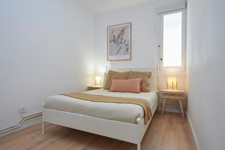 Pis en Lloguer turístic a Barcelona Radas -  Paral·lel (maximum 2 Months)