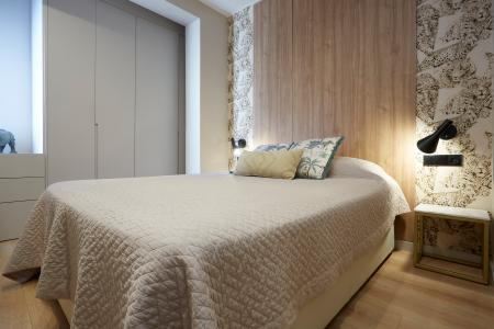 Квартира в аренду в Barcelona Casp - Passeig De Sant Joan