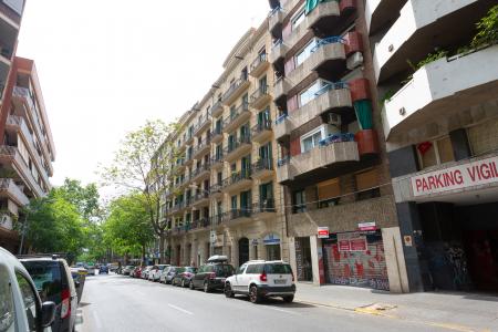 Appartement te huur in Barcelona Napols - Arago