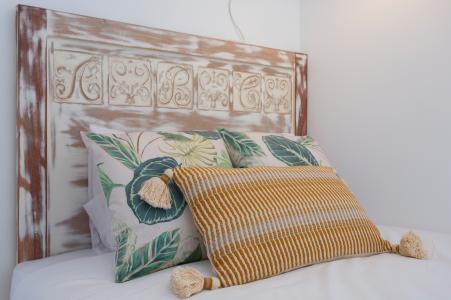 Grandioso ático de alquiler en la carrer Atlantida - playa Barceloneta