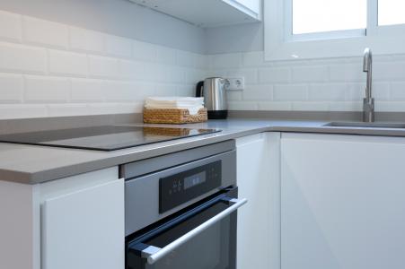 Grandioso ático de alquiler en la carrer Atlantida - playa Barceloneta