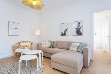 Grandioso ático de alquiler en la carrer Atlantida - playa Barceloneta