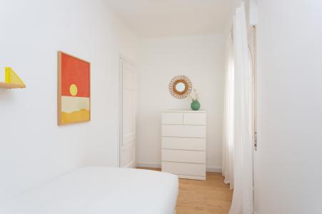 Grandioso ático de alquiler en la carrer Atlantida - playa Barceloneta