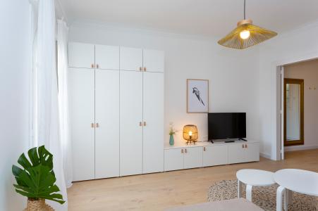 Grandioso ático de alquiler en la carrer Atlantida - playa Barceloneta