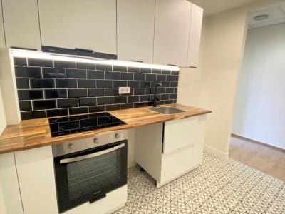 Appartement à louer à Barcelona Comte D'urgell - Tamarit