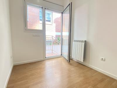 Piso en Alquiler en Barcelona Mare De Deu De La Salut - Escorial