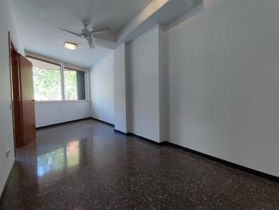 Piso en alquiler de larga estancia en Sant Andreu