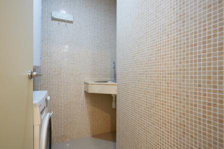 Bonito apartamento en alquiler temporal de dos habitaciones (parking incluido)