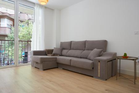 Квартира в аренду в Barcelona Alts Forns - Zona Franca (min 25 Years Old)