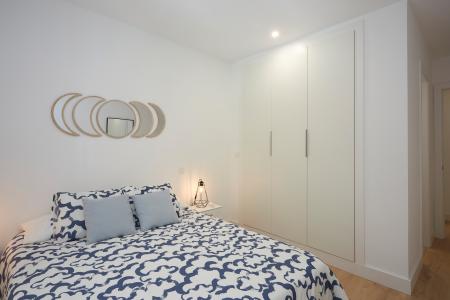 Квартира в аренду в Barcelona Alts Forns - Zona Franca (min 25 Years Old)