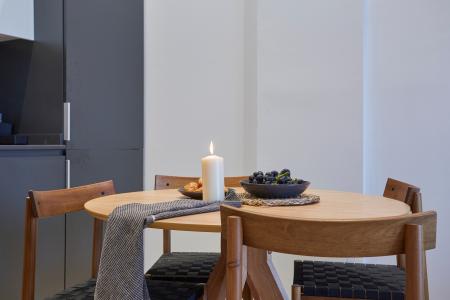 Apartamento en alquiler temporal con dos dormitorios y despacho